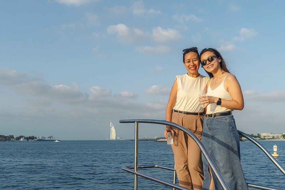 럭셔리함과 어드벤처가 어우러진 요트 크루징 "