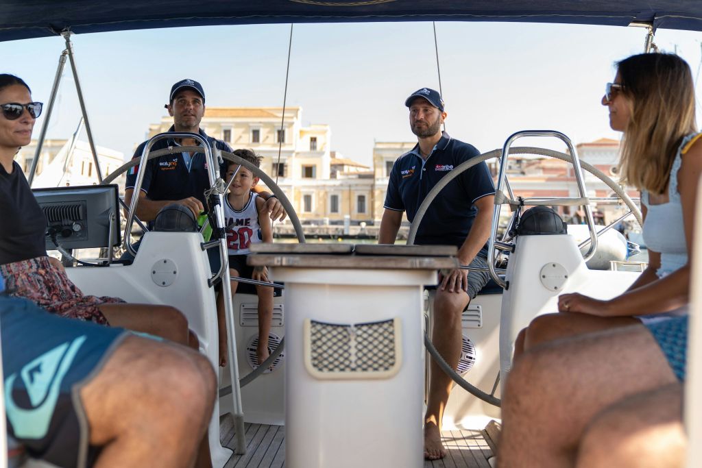 고객, 선장 및 선원