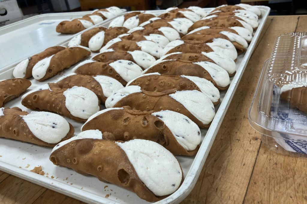 테르미니 카놀리 트레이