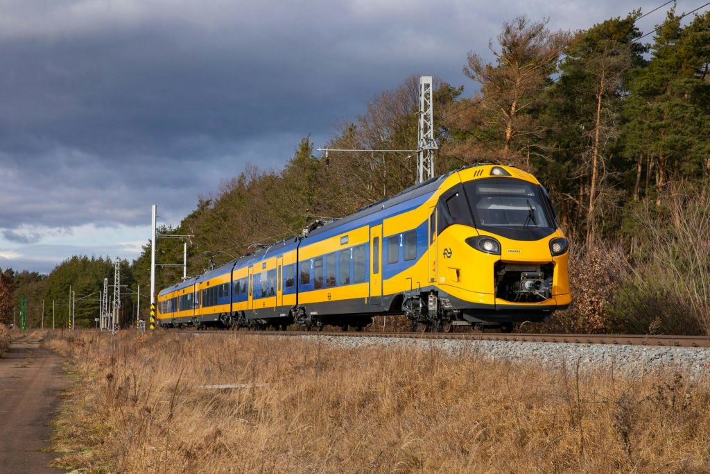 NS 열차