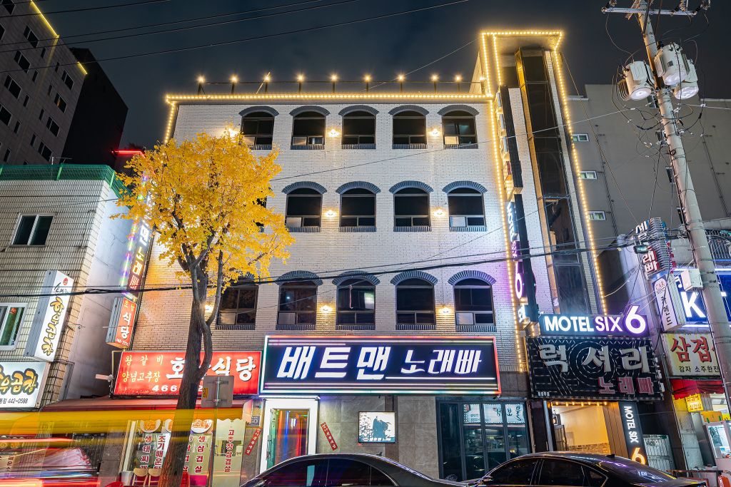 안양 식스(Six) 호텔 구성 및 특징 이미지