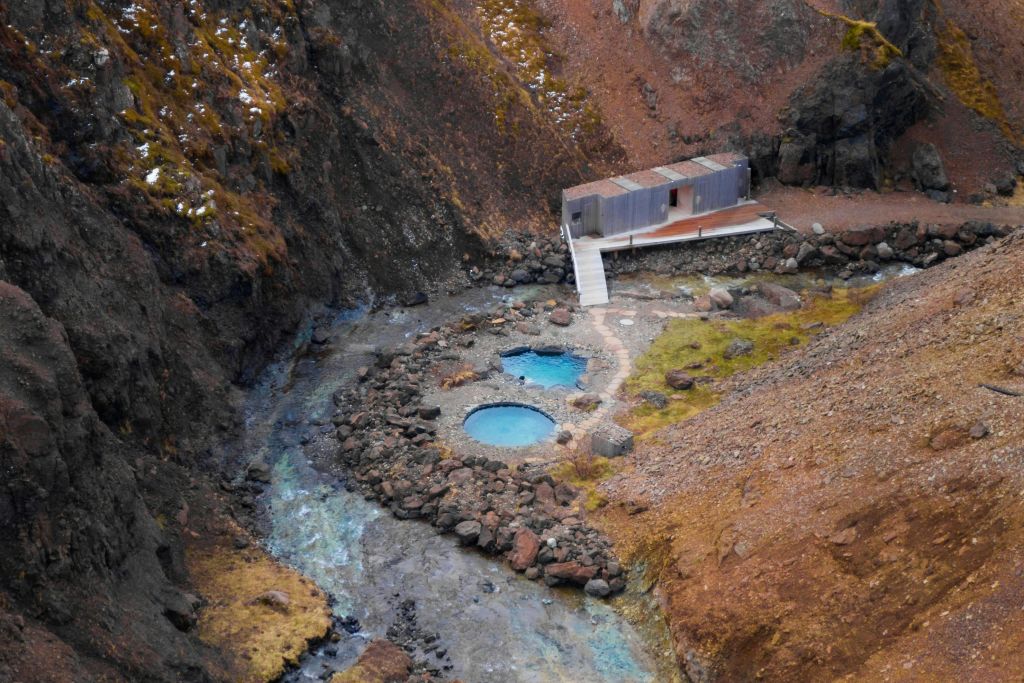 협곡에서 즐기는 목욕 투어