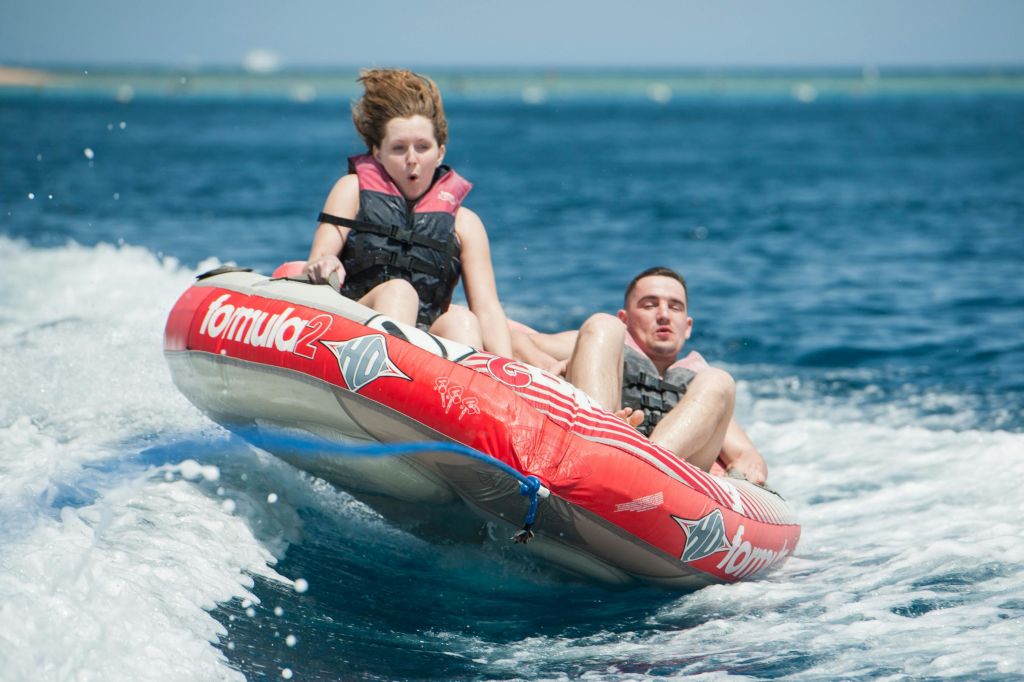 오렌지베이 스노클링 & 패러세일링 & 수상 스포츠 (교통편 제공) - 후르가다