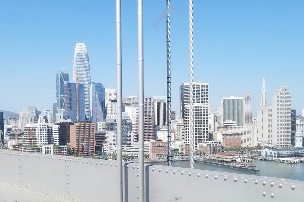 베이 브리지에서 출발하는 다운타운 투어