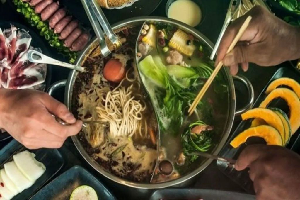 차이나타운의 음식과 문화를 만나는 도보 투어