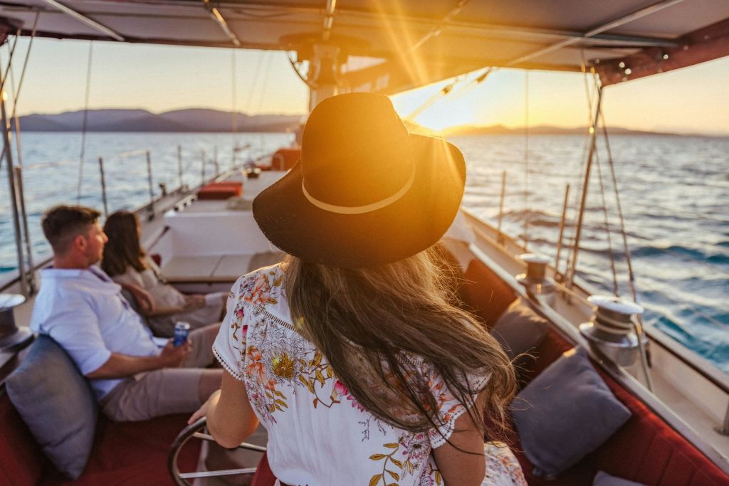 레이디에니드 선셋 보트 투어