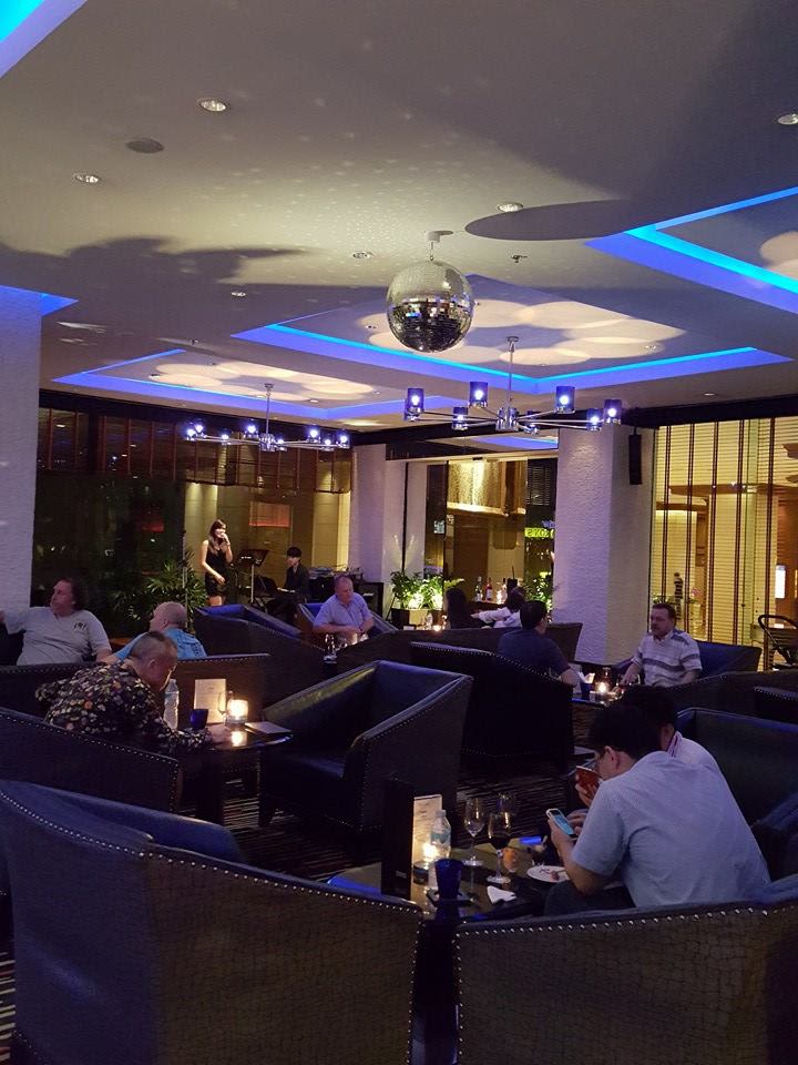 Rendezvous Bar