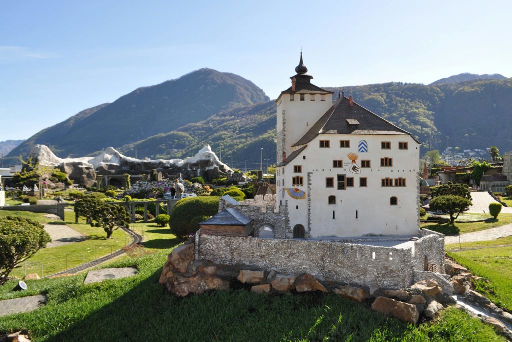 베르덴베르크 성 규모 1:25