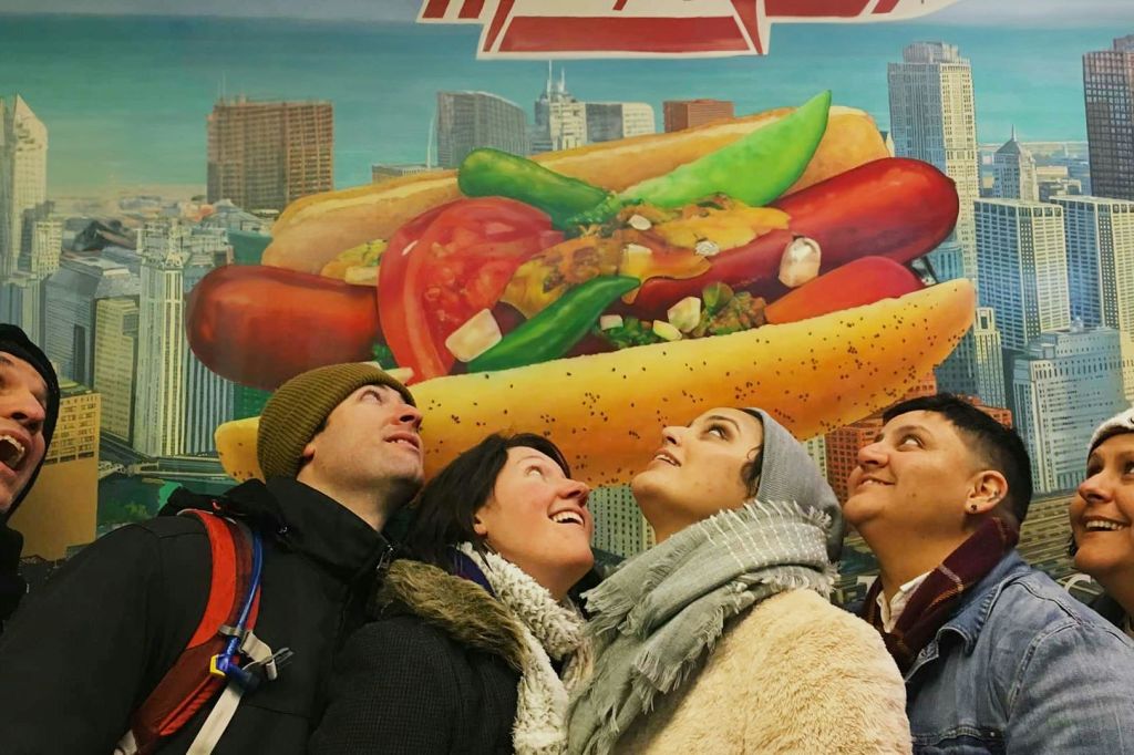 시카고의 명소를 둘러보는 도보 & 푸드 투어