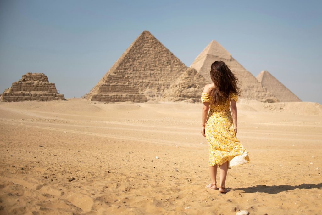 기자 피라미드의 파노라마 전망