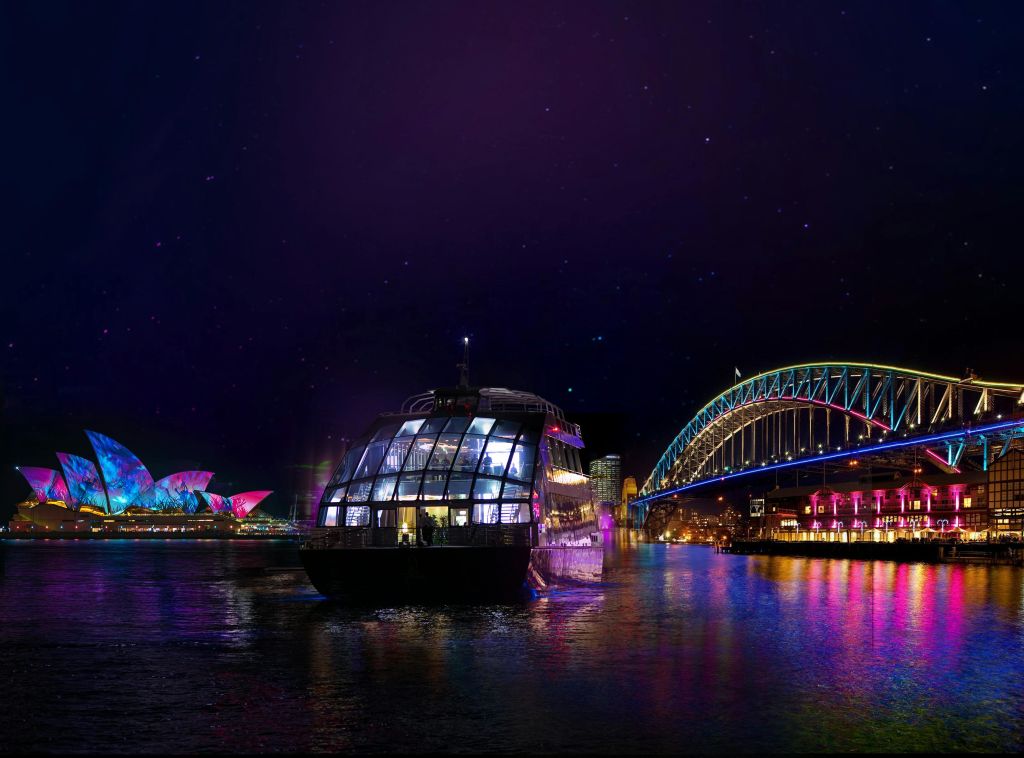 시드니: 생생한 시드니 클리어뷰에서 즐기는 유리 보트 디너 보트 투어