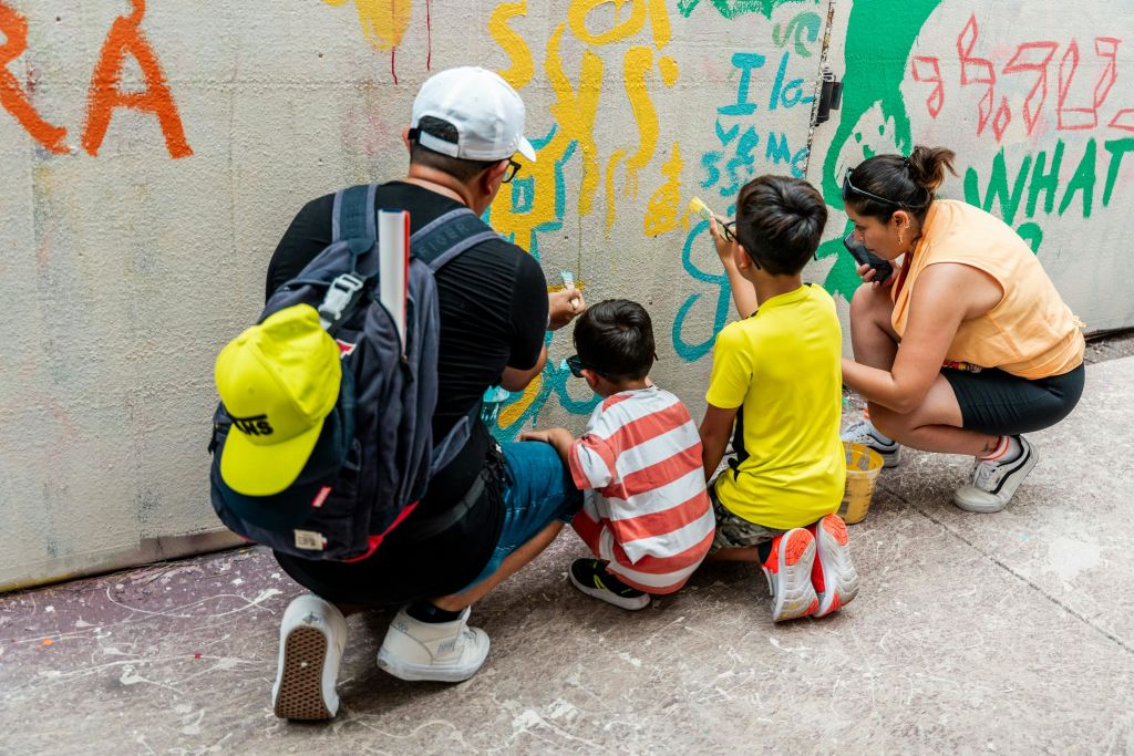 스프레이 페인팅 체험.