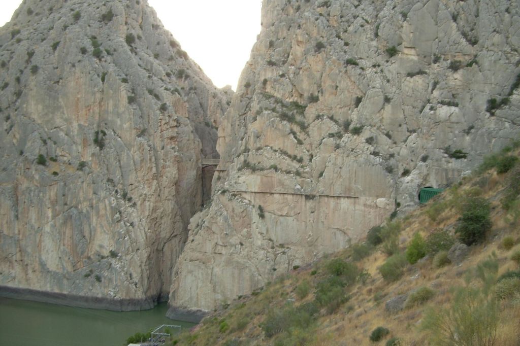타호 드 라 엔칸타다. 카미니토 델 레이
