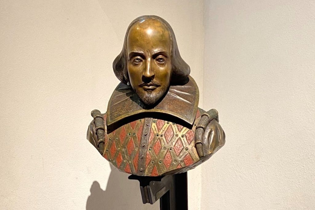 윌리엄 셰익스피어의 흉상