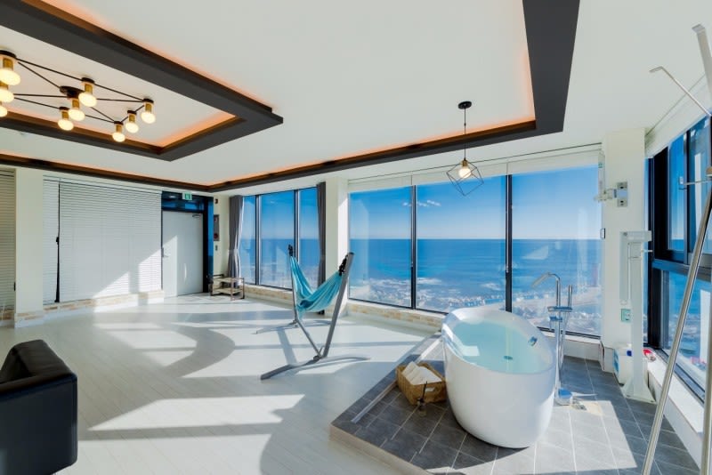 8c9b09d2-d9df-458c-a08d-a71ace97e199.jpe