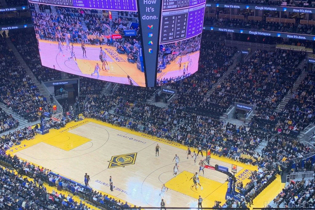 게임 플레이 중 일반 좌석의 예