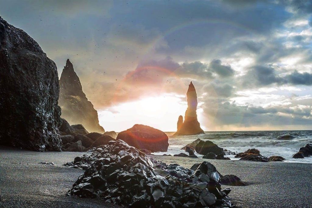 레이니스피아라 - 블랙샌드 비치