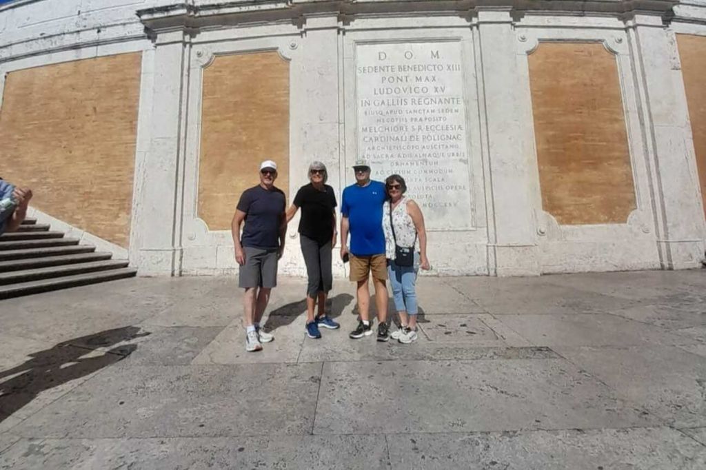 인파를 피해 떠나는 여행