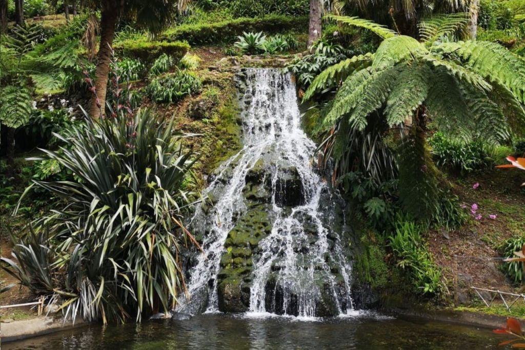 히베이라두스칼데이라이스 구간