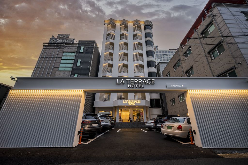 포항 대잠동 라 테라스(LA TERRACE HOTEL) - 트리플 숙소