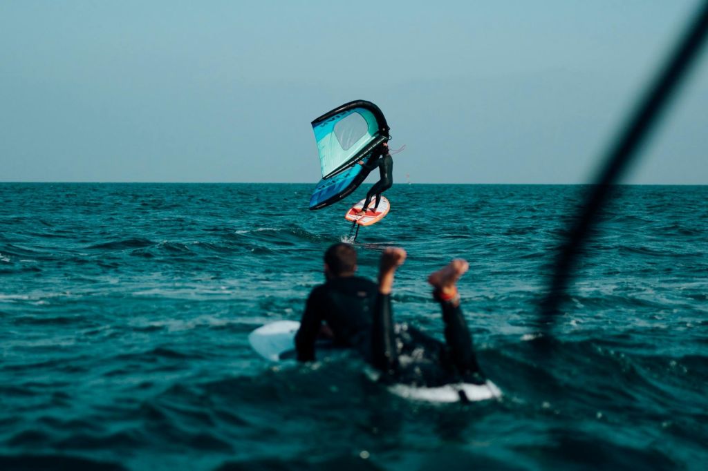 윙포일을 하는 사람