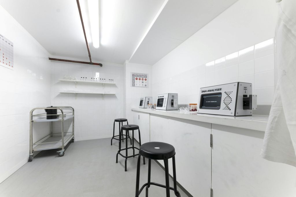 텍스트는 이미 영어로 되어 있습니다.