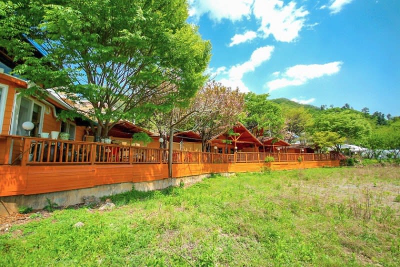 남양주 깊은산속옹달샘펜션 - 트리플 숙소