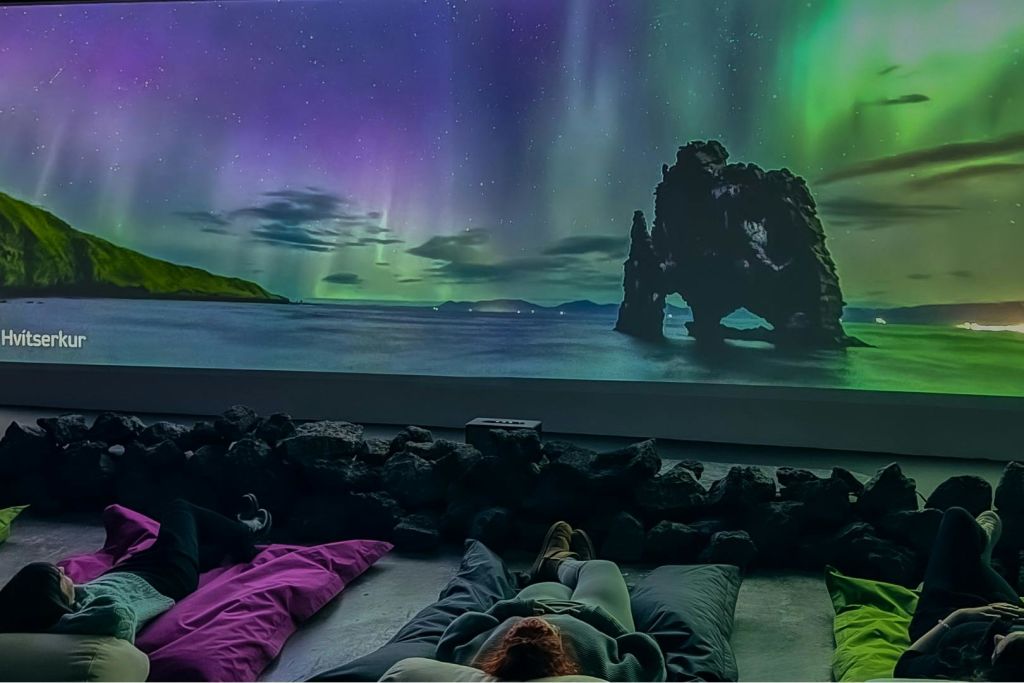 30분 동안 즐기는 영화관 투어