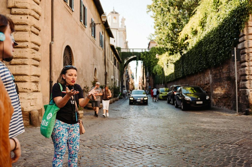 텍스트는 이미 영어로 되어 있습니다.