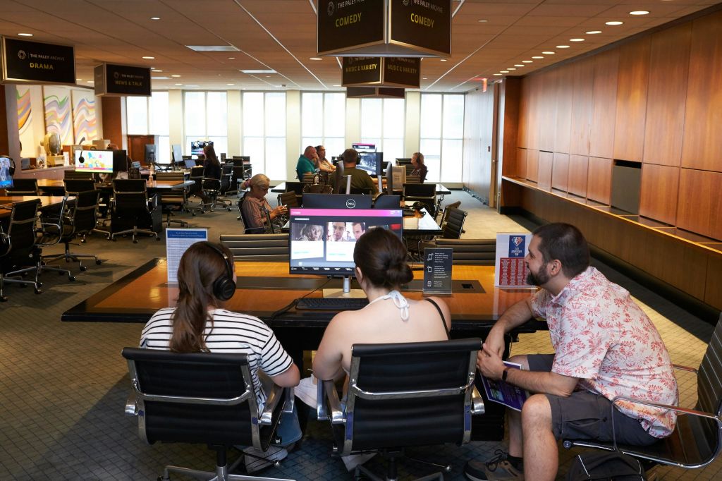 16만 피스 TV 라이브러리 아카이브