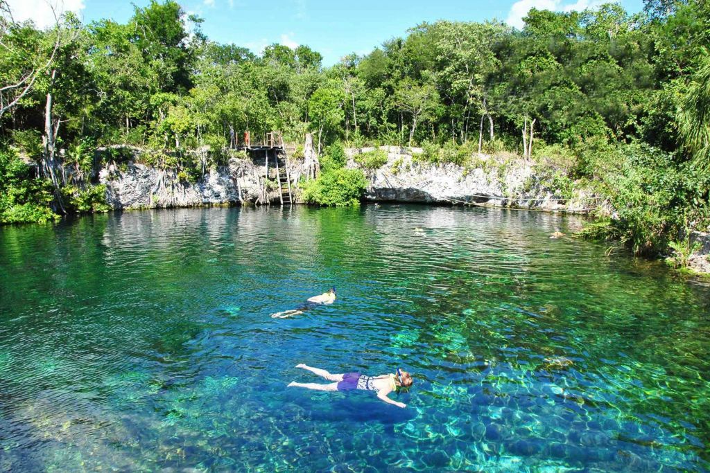싱크홀 세노테 열기