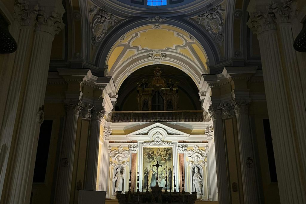 산세베로 성벽 외곽 대성당 투어