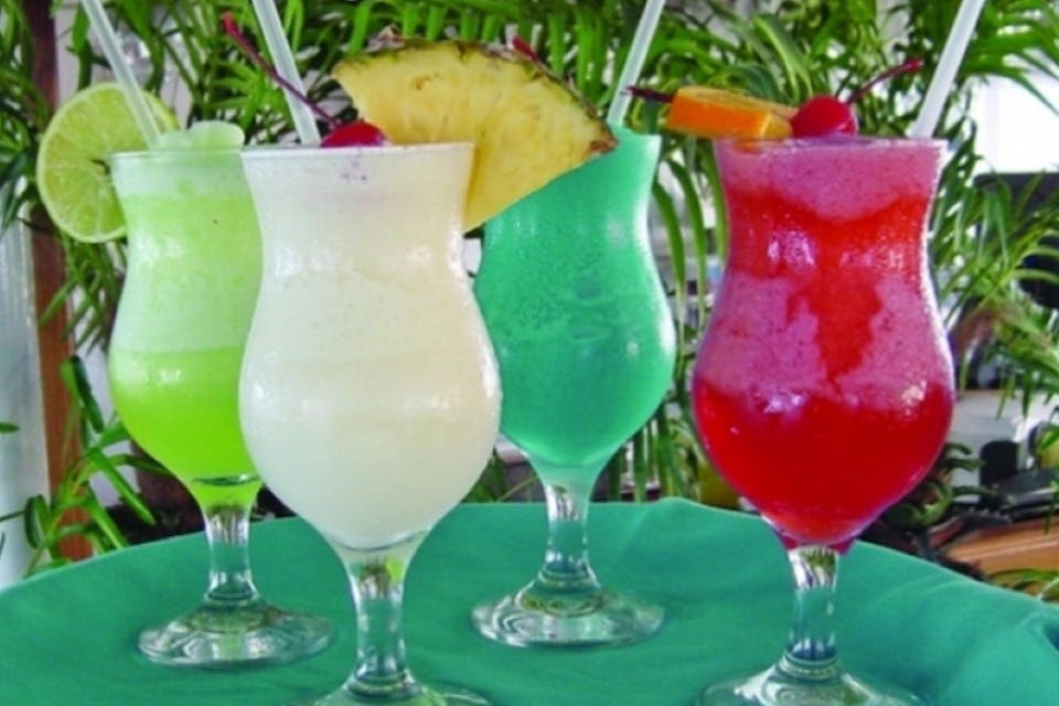 음료를 즐기세요