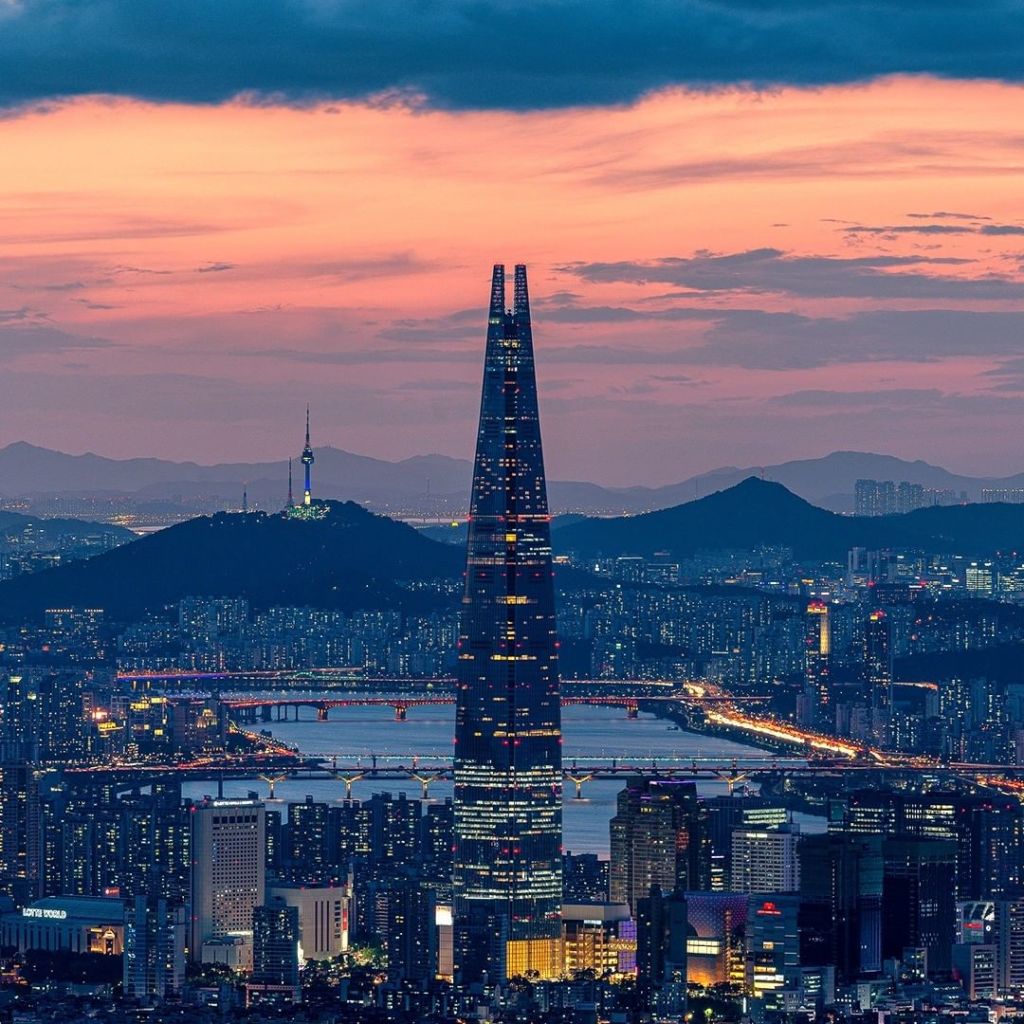 Lotte World Tower Thumbnail 2