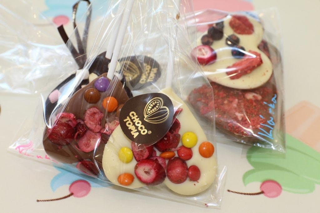 Give your loved ones the most unique handmade gift!