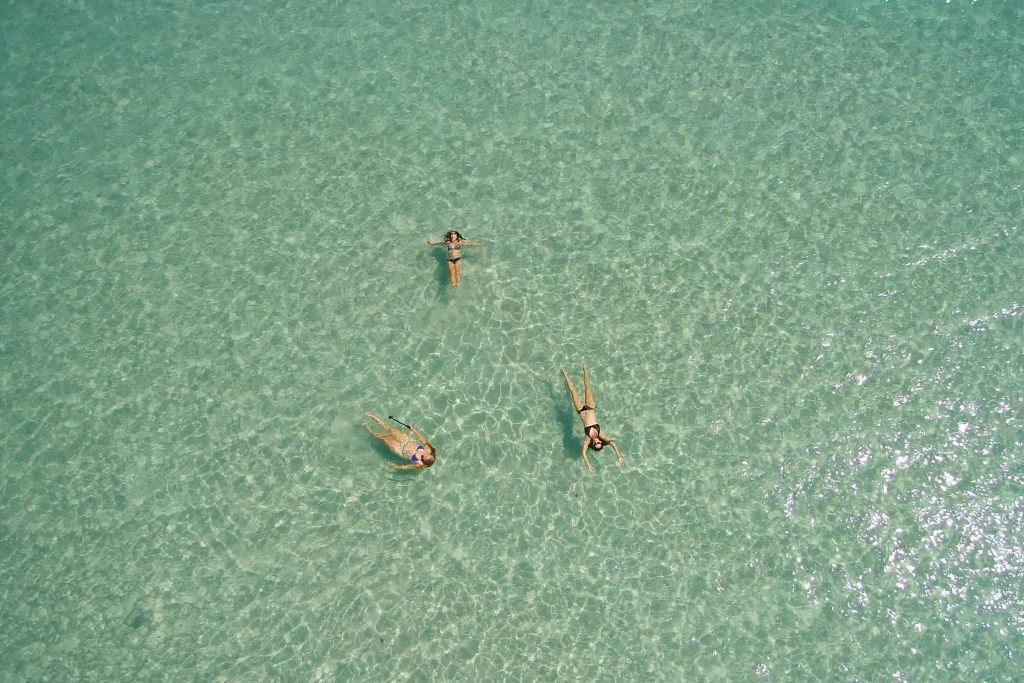 카가리섬으로 떠나는 여행