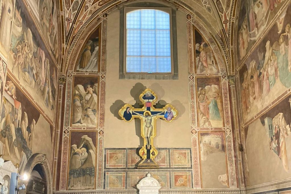 Interior of the Basilica of Santa Croce / Frescoes