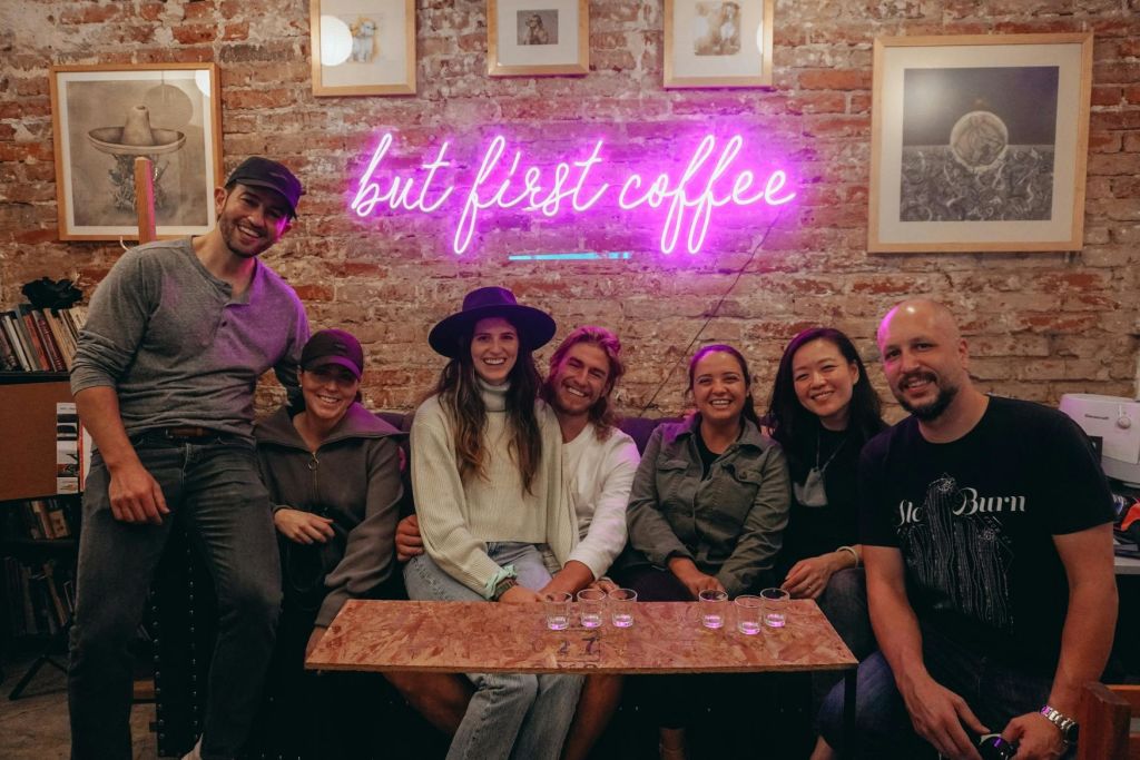 행복한 미소와 배