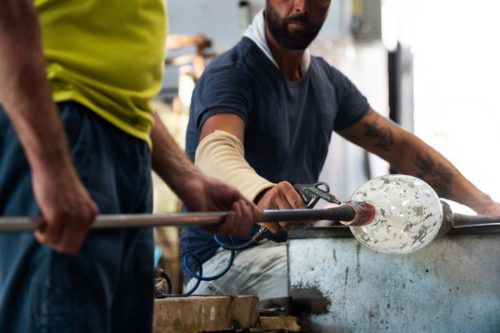 무라노 유리 물체