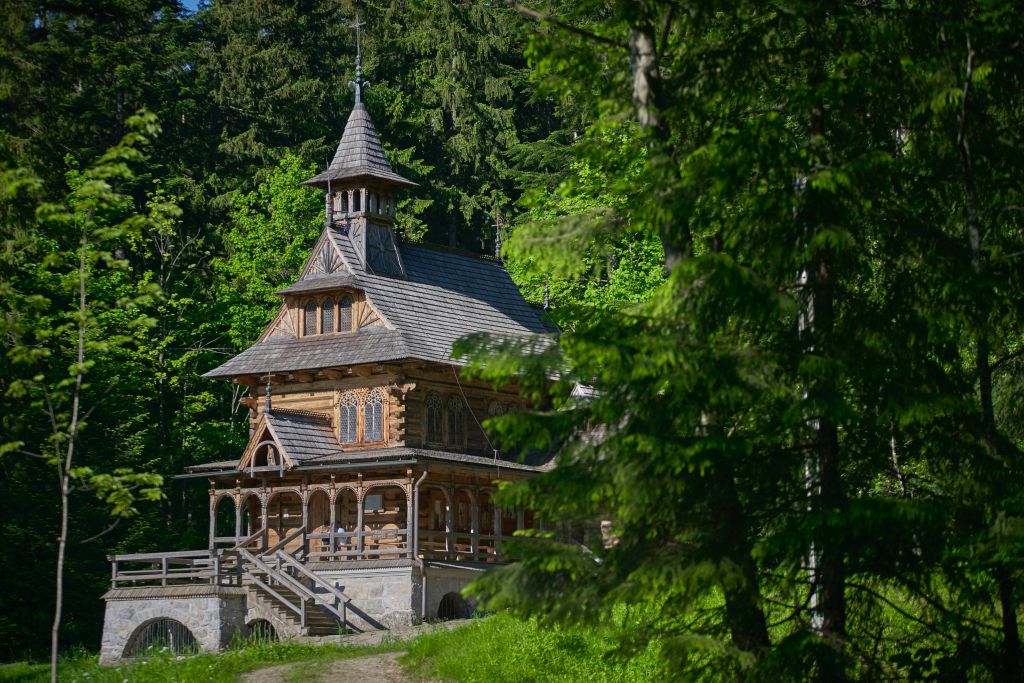 야슈초로프카 성당