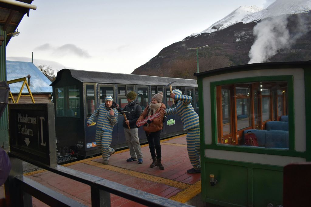 엔드 오브 더 월드 열차 (선택 사항)