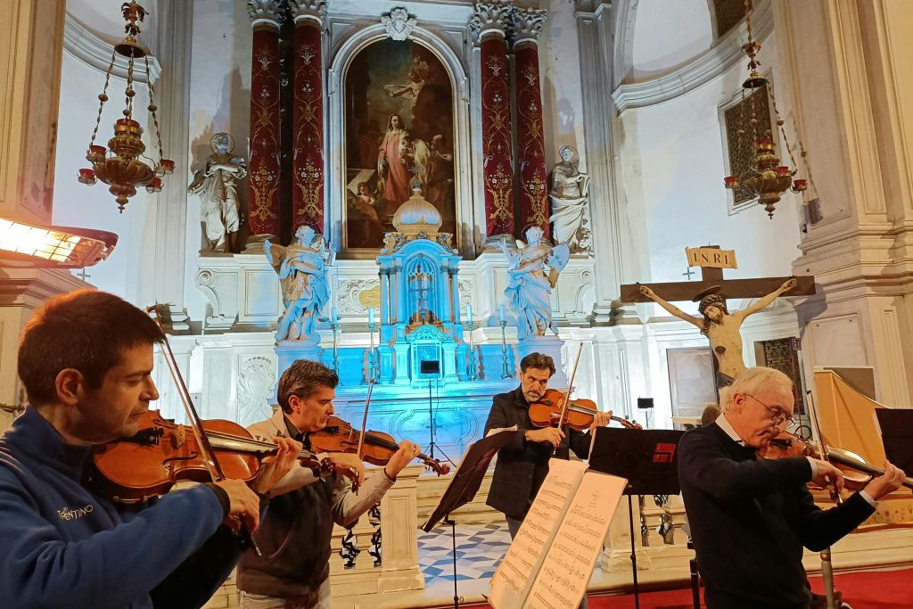 I Virtuosi Italiani, 프리마 델 협주곡 증명