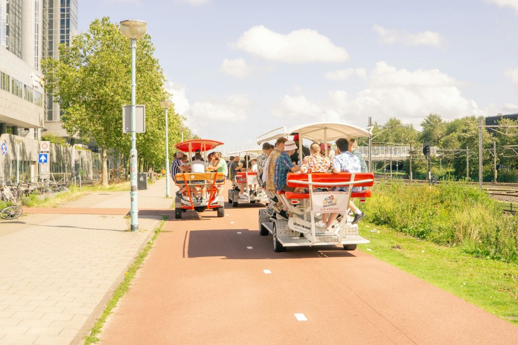 전설적인 암스테르담 맥주 자전거 투어