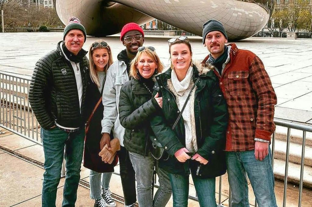 시카고의 명소를 둘러보는 도보 & 푸드 투어