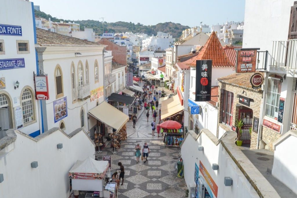 올드타운 중심가 도보 투어