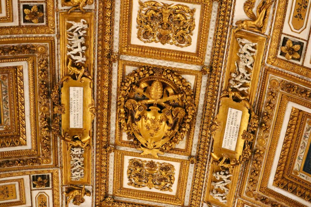 텍스트는 이미 영어로 되어 있습니다.