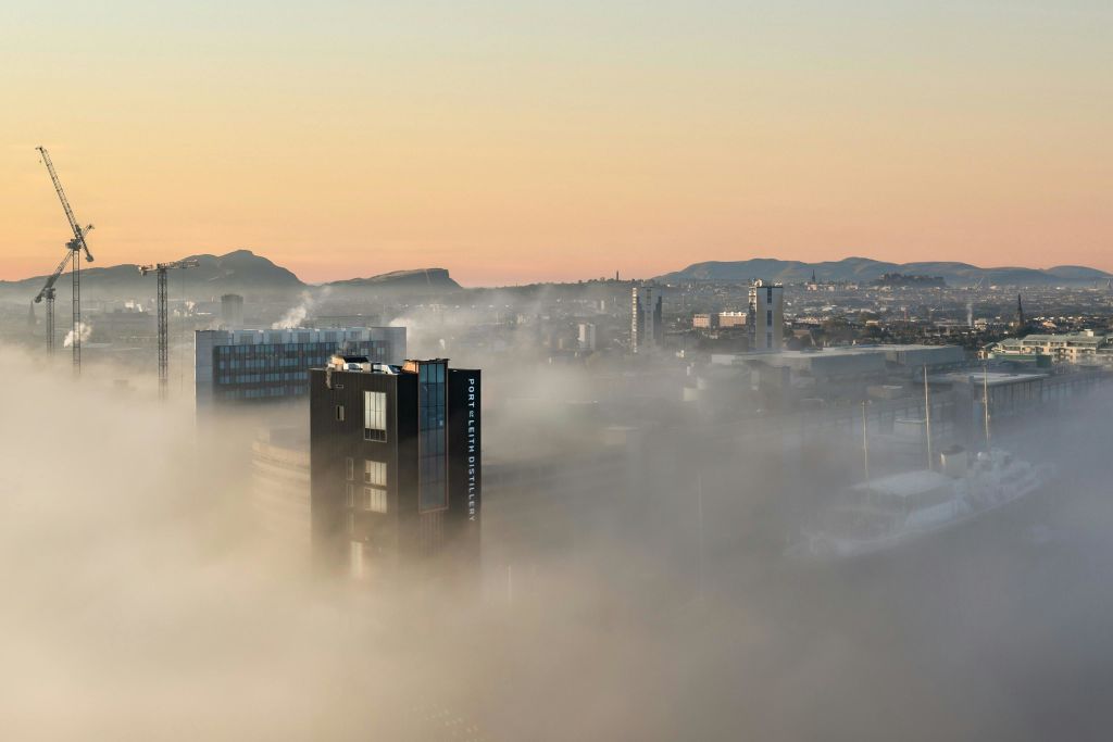 포트오브리스 증류소 및 에든버러