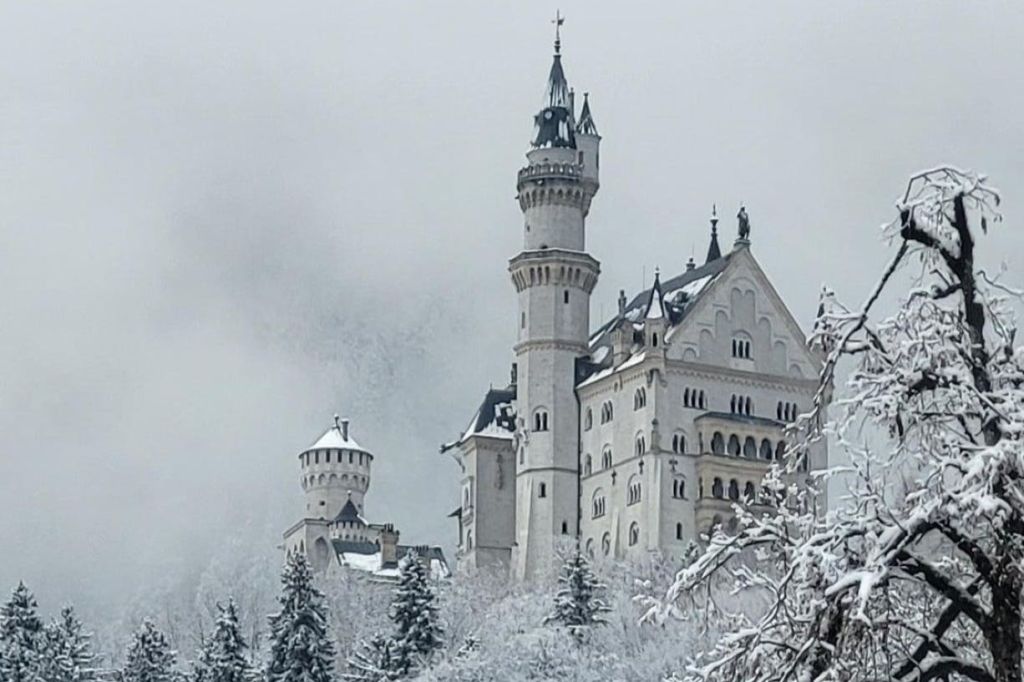 겨울에 즐기는 노이슈반슈타인 성 투어