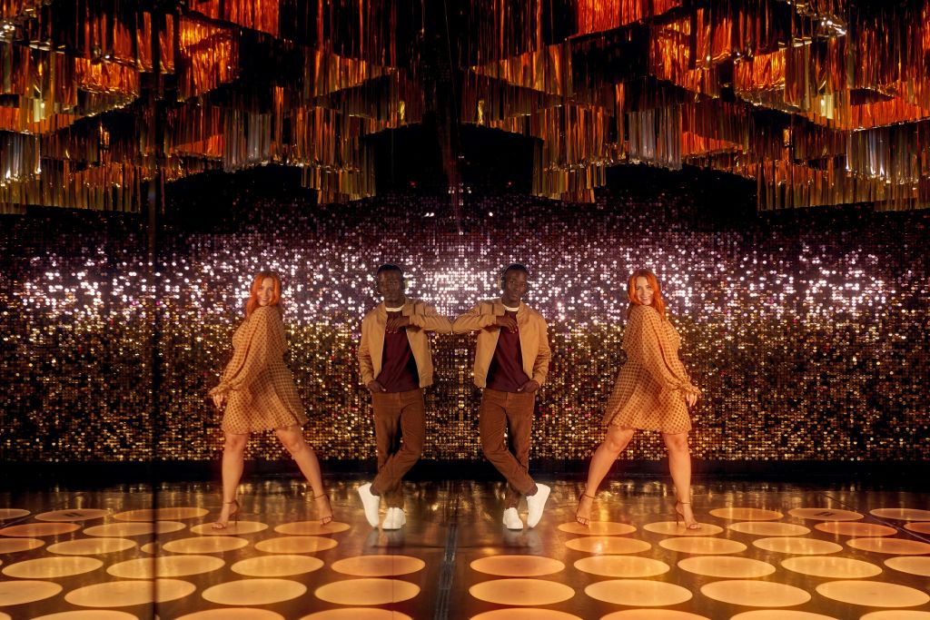 사일런스 이즈 골든