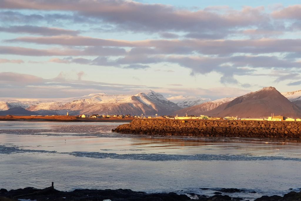 회픈 항구 입구